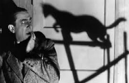 Korku Hikayelerinden; "Evde Tek Olduğumu Sanıyordum" Korku Hikayelerinden; "Evde Tek Olduğumu Sanıyordum"