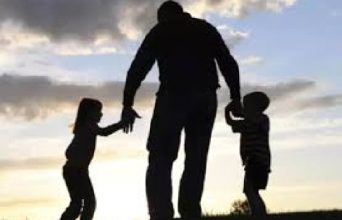 Çok Duygusal Bir Babalar Günü Hikayesi, "Bir Baba, Kızı ve Oğlu"