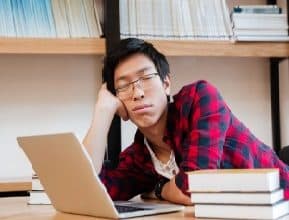 Hikaye Oku; "Eve Gittiğinde..." Hikaye Oku; "Eve Gittiğinde..."