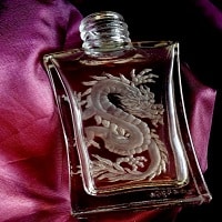 Korku Hikayesi "Şişedeki Koku" 1. Bölüm Korku Hikayesi "Şişedeki Koku" 1. Bölüm